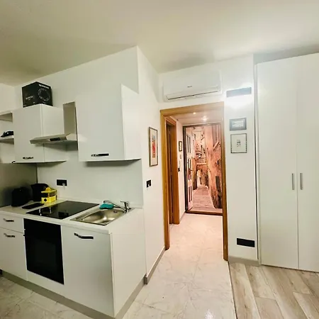 Loft Vista Mare Private Parking And Bike Appartement San Remo